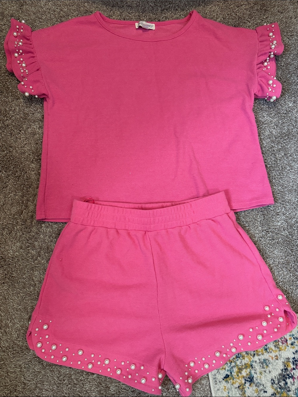 Women’s Pink Pearl-Trim Short Set - Brand SHE+SKY (MEDIUM / LARGE)